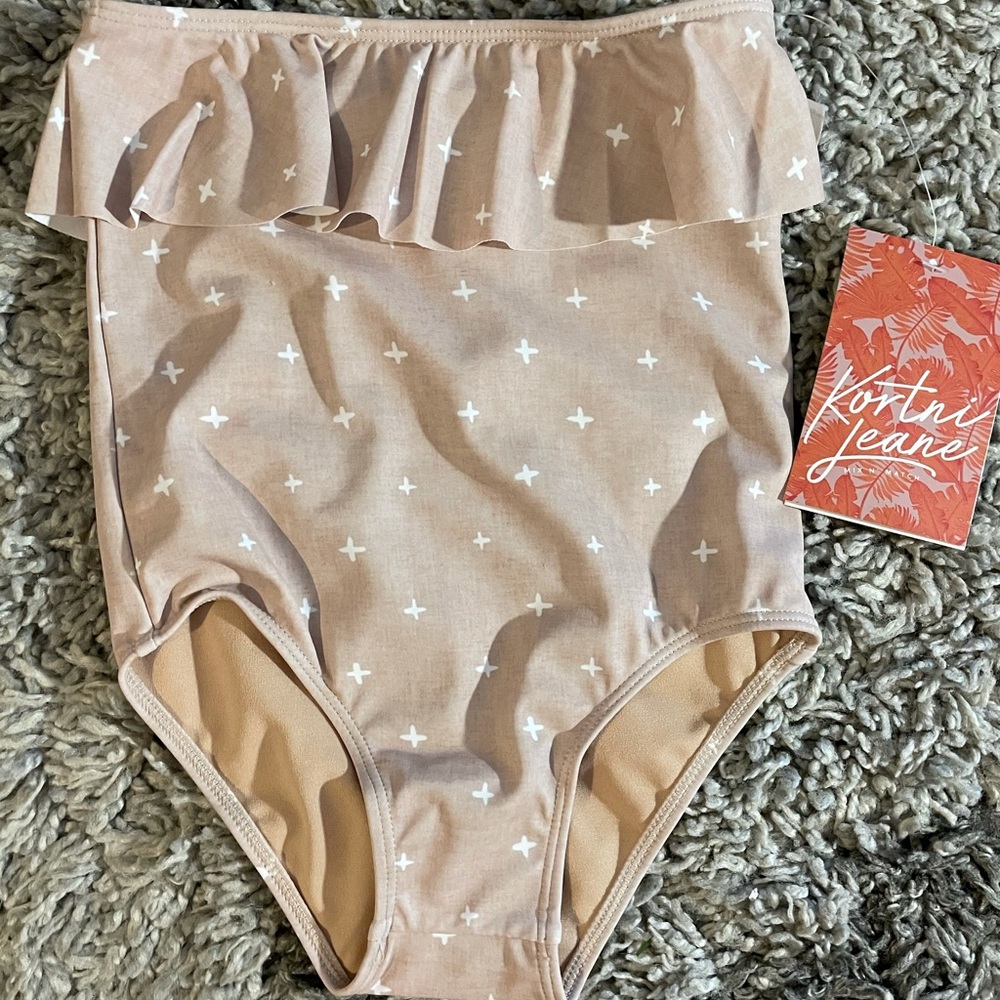 Beige flake 2.0 KJ peplum bottoms 8/9 NWT